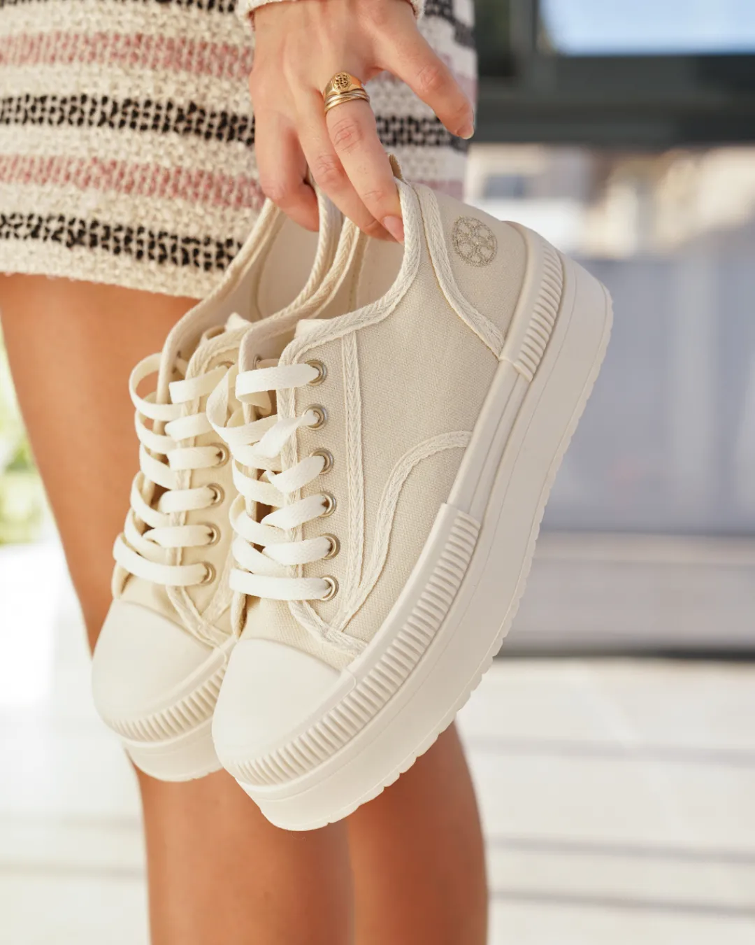 Fashion Casual Mode Basket femme compensée à lacets - Odette Beige