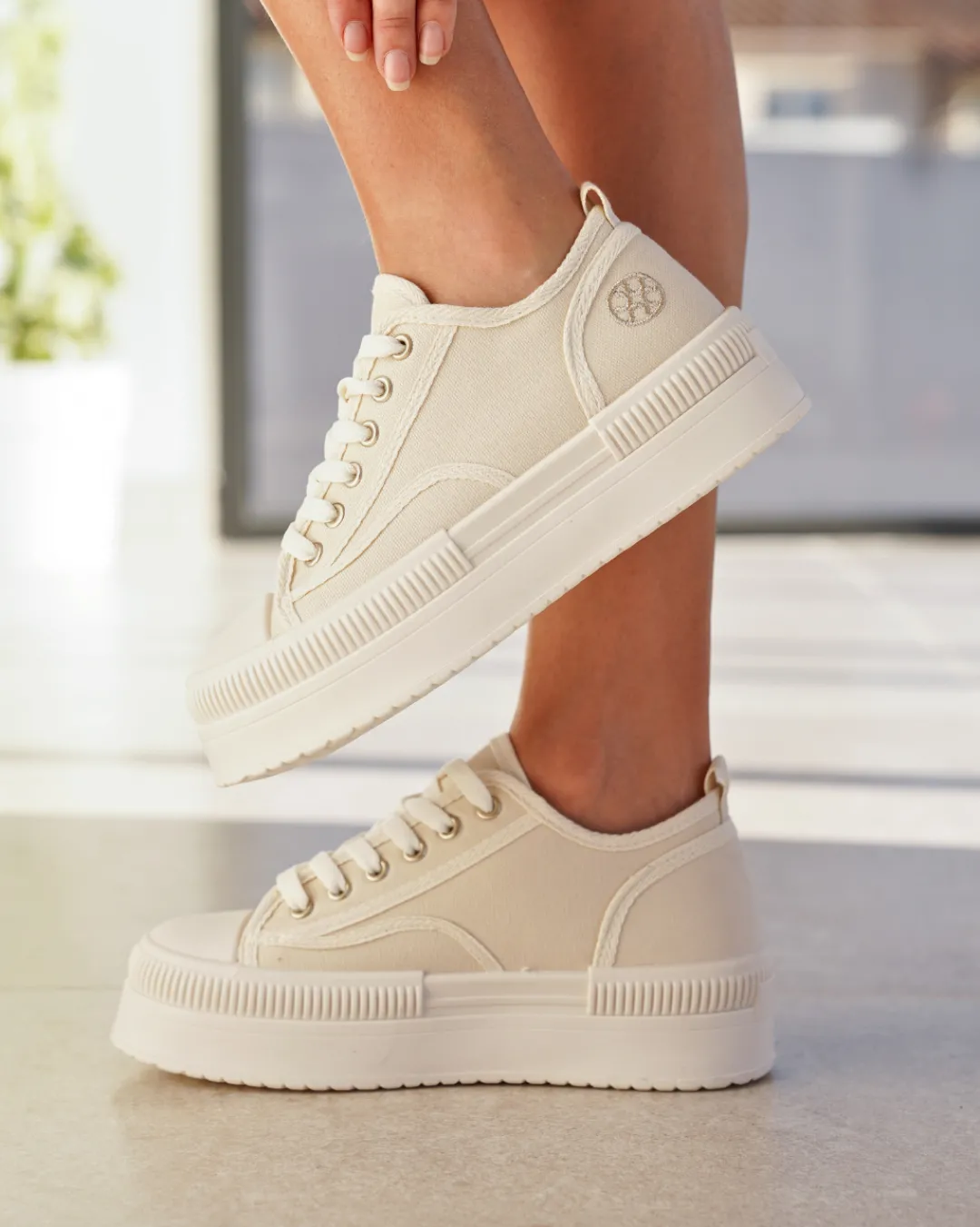 Fashion Casual Mode Basket femme compensée à lacets - Odette Beige