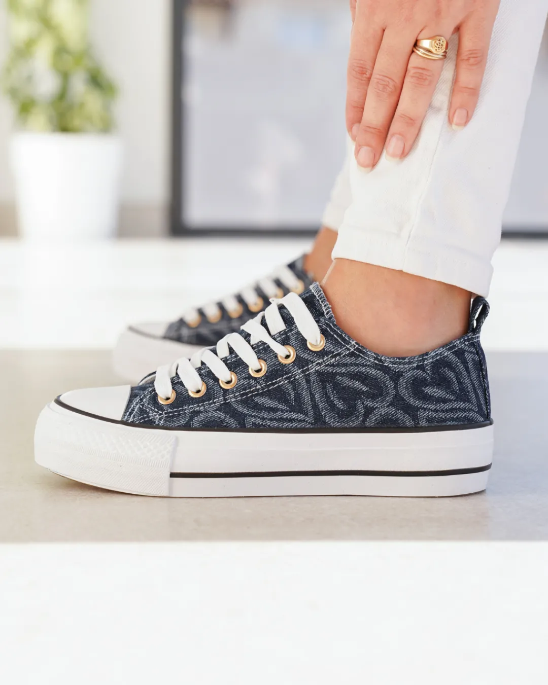 Discount Casual Mode Basket femme compensée foncé à lacets - Nolwen Bleu