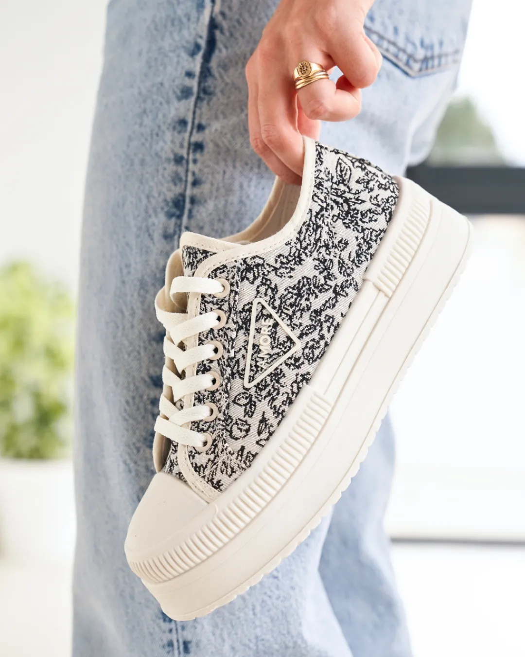 Outlet Casual Mode Basket femme toile he à lacets - Golda Blanc