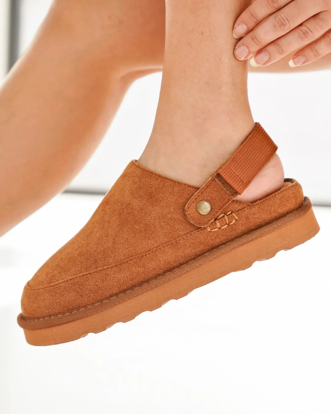 Online Casual Mode Mules femme compensées - Kamila Camel