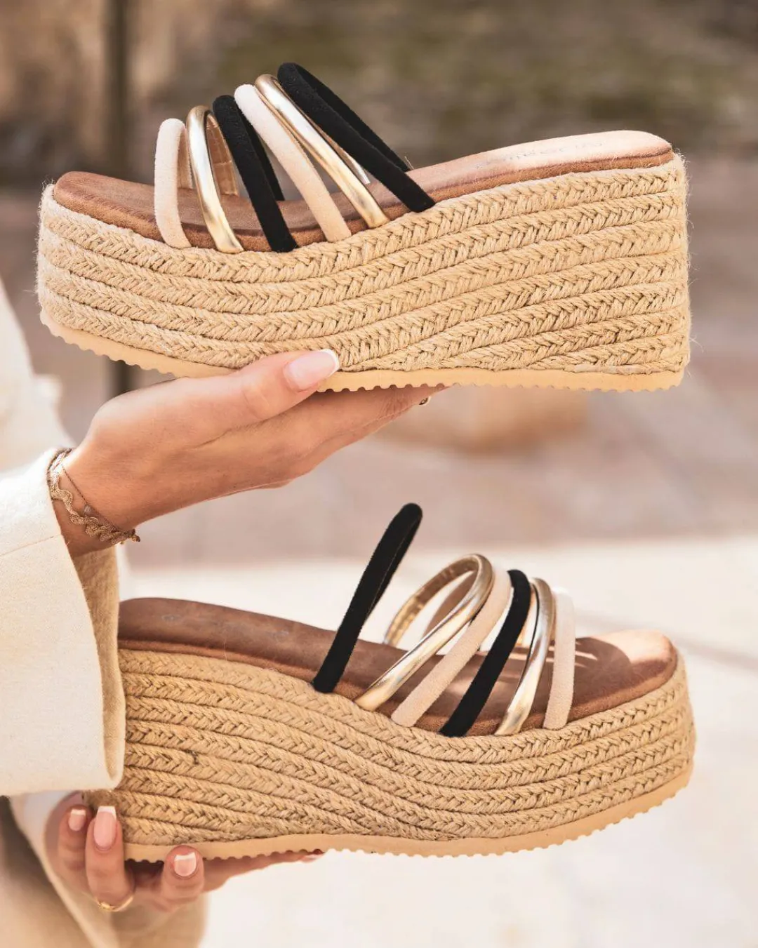New Casual Mode Sandale femme compensée - Loria Noir