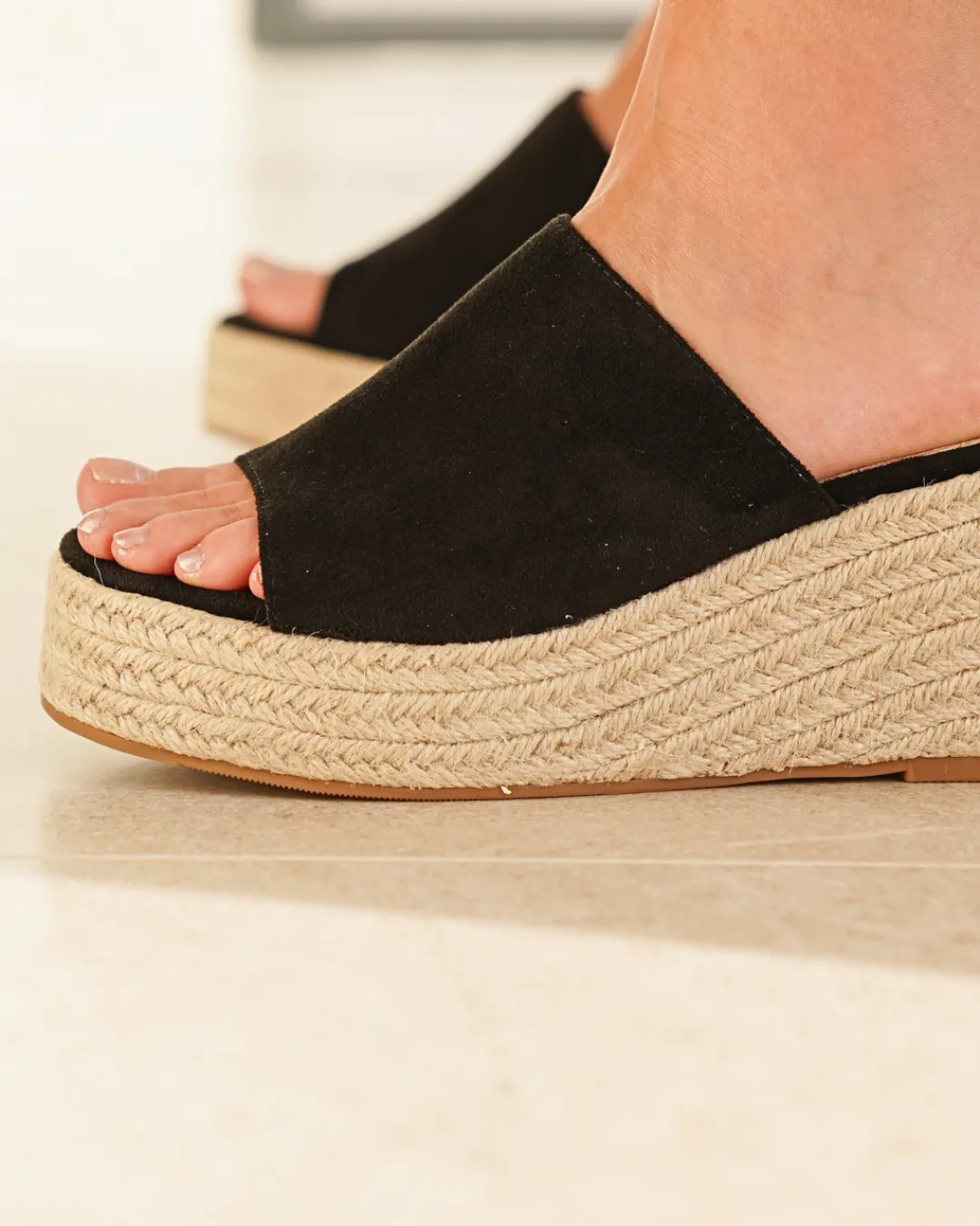 Online Casual Mode Sandale femme compensée e - Pascale Noir