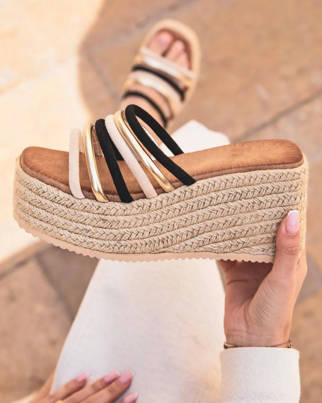 New Casual Mode Sandale femme compensée - Loria Noir