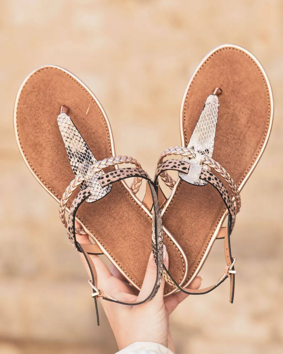 Best Casual Mode Sandale femme plate confort et serpent - Lou Champagne